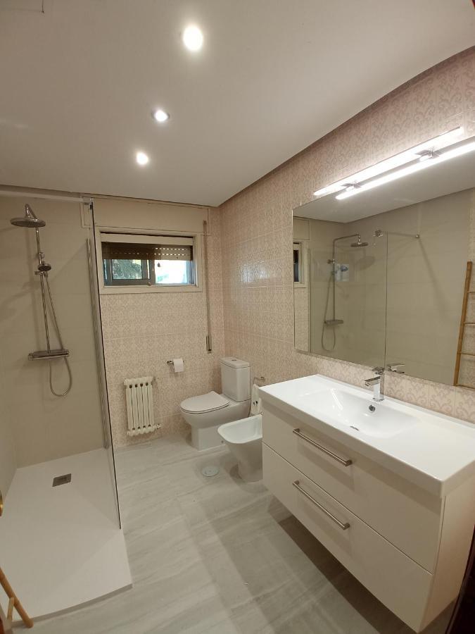 Casa Independiente Para Grandes Grupos Y Familias Valeixe Exteriör bild