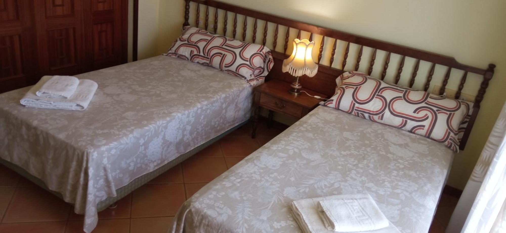 Casa Independiente Para Grandes Grupos Y Familias Valeixe Exteriör bild